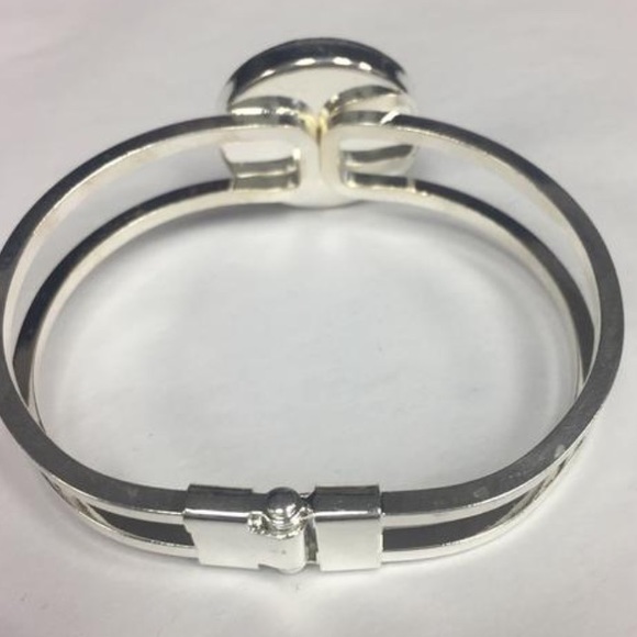 Neon Palm Reader bracelet - Picture 3 of 7